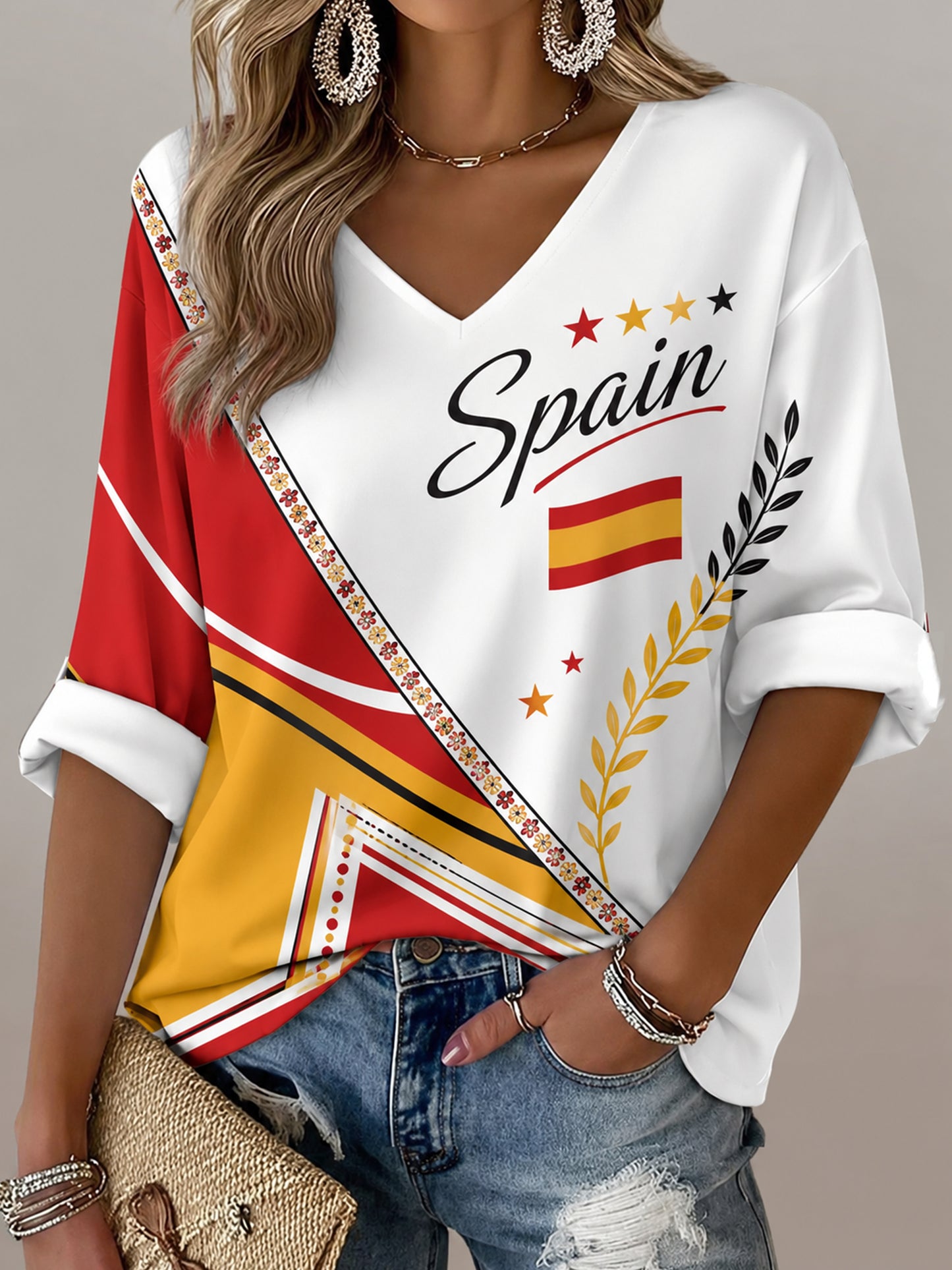 Camiseta de cuello en V con estampado artístico del fútbol femenino español
