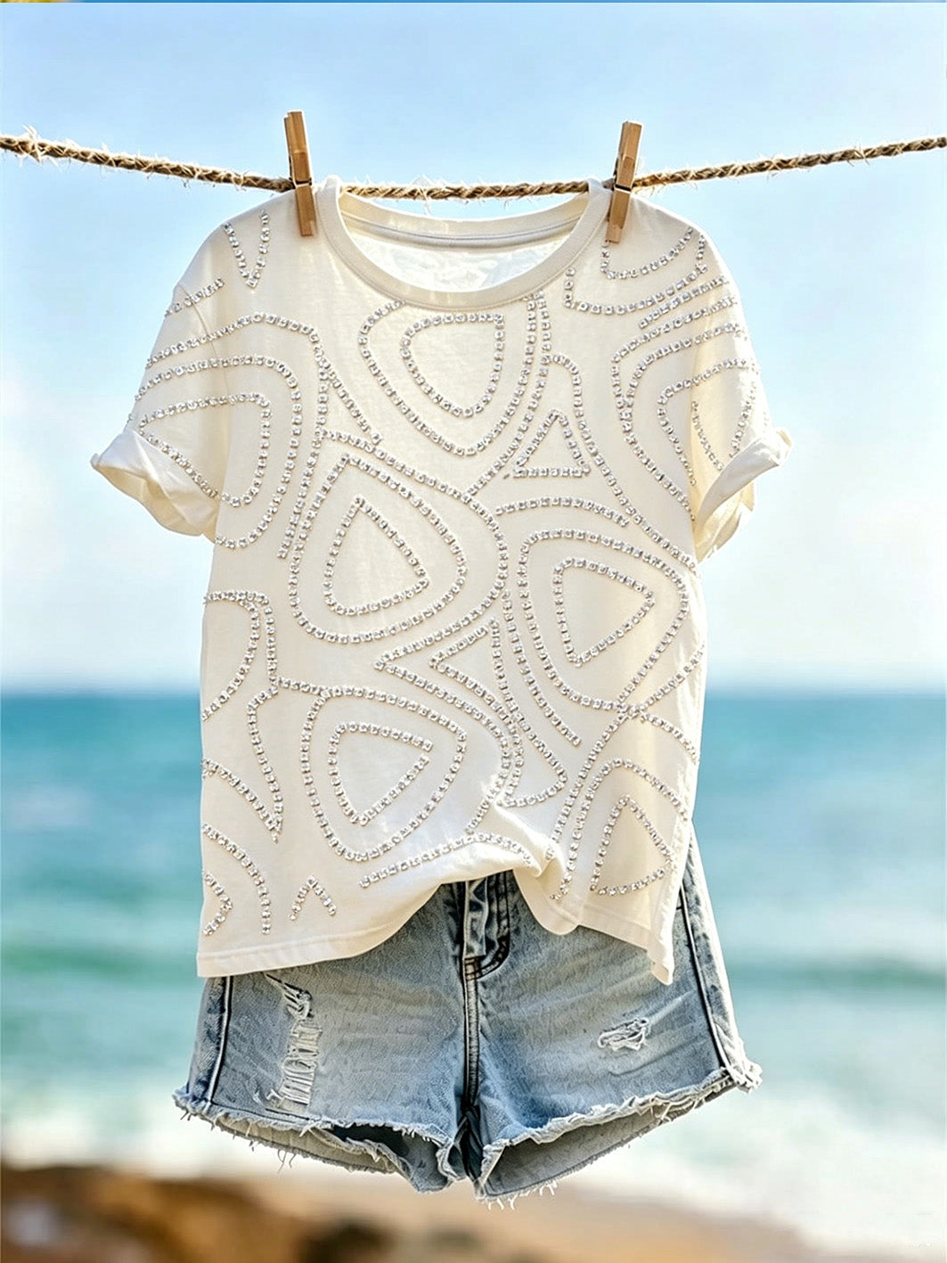 Estilo de vacaciones de las mujeres línea geométrica patrón impreso camiseta de manga corta