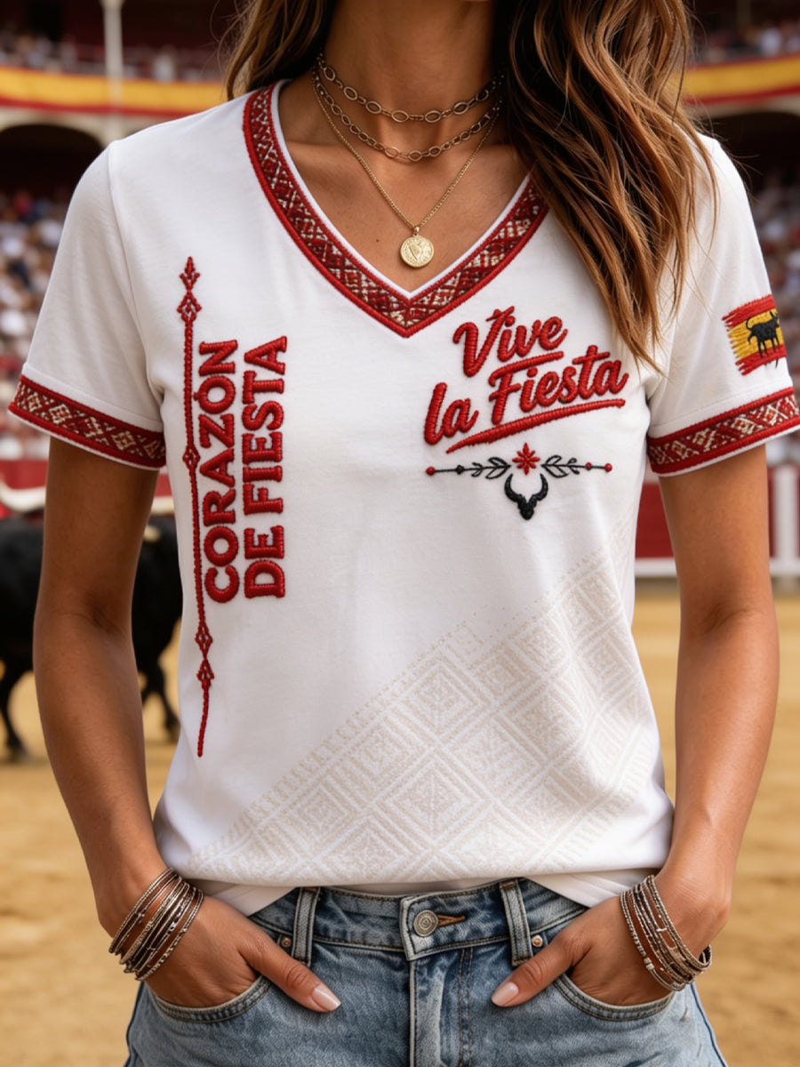 Camiseta casual de manga corta para mujer con estampado del encierro de toros en España.