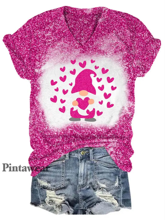Glitter Gnome Heart V-Neck T-Shirt Rose Red / S Día de San Valentín