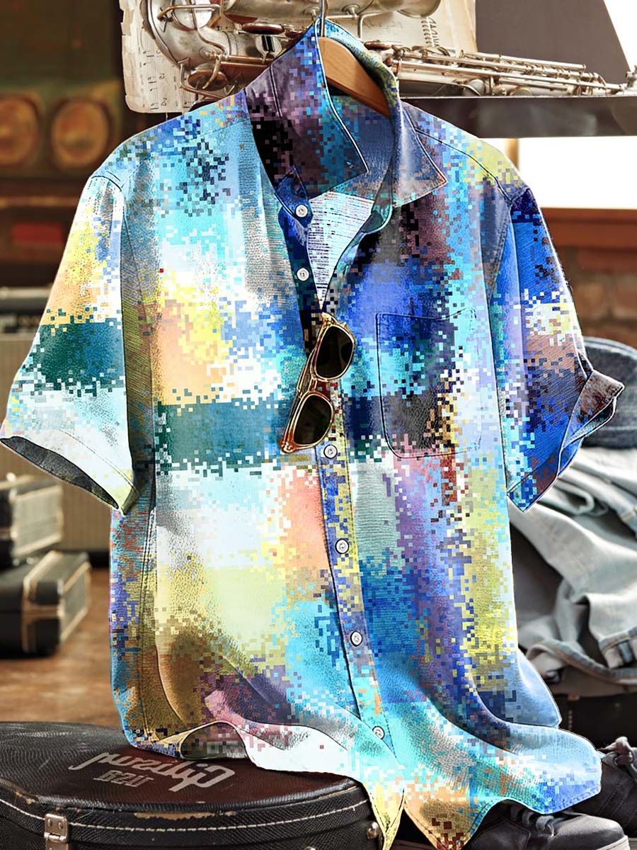 Camisa casual de manga corta con estampado degradado estilo píxel