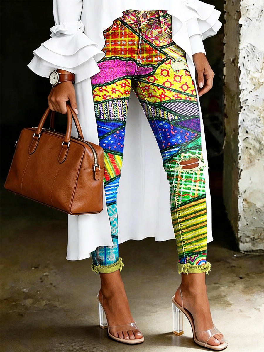 Jeans de mujer con estampado floral artístico