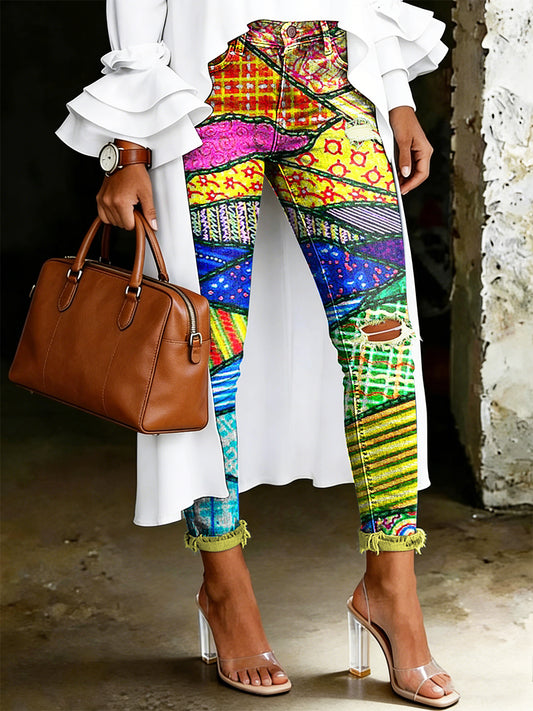 Jeans de mujer con estampado floral artístico