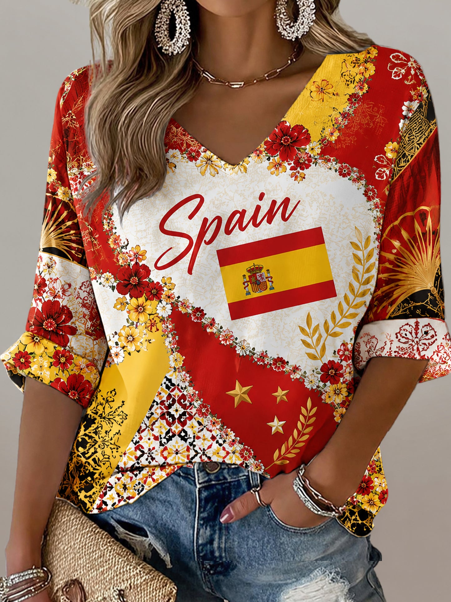 Top con cuello en V y estampado de arte de fútbol español para mujer