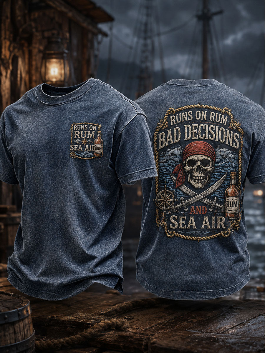 Camisetas para hombre con la frase «Funciona con ron, malas decisiones y aire marino»