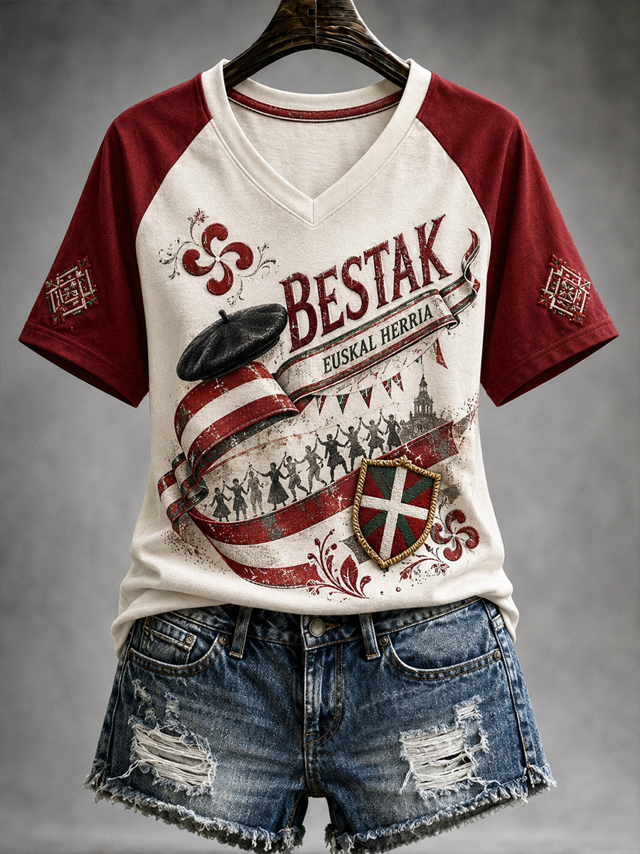 Camiseta de manga corta con cuello en V para mujer, País Vasco, España