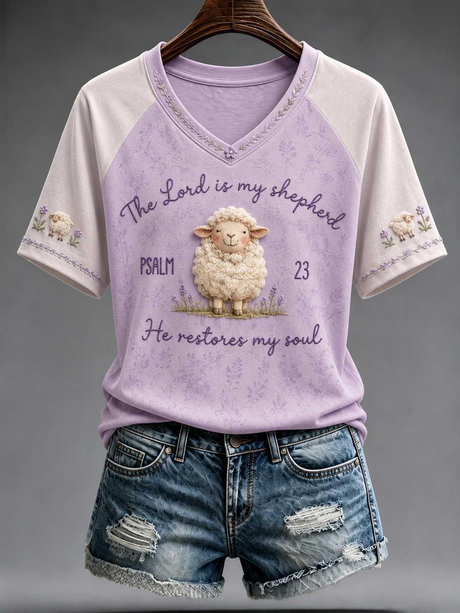 Camiseta de manga corta con cuello en V The Lord Is My Shepherd Psalm 23 para mujer
