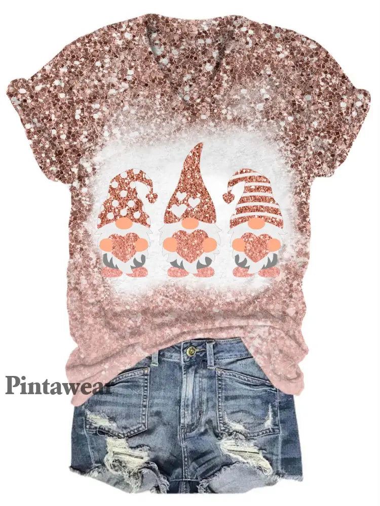 Valentine’s Glitter Gnome V-Neck T-Shirt Champagne / S Día de San Valentín