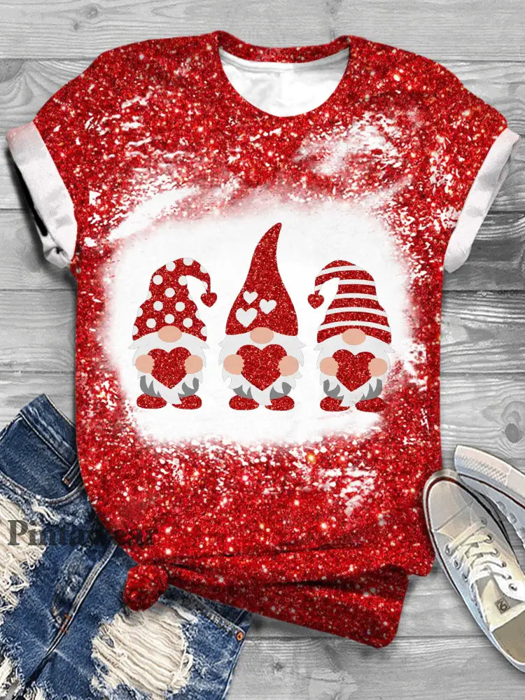 Valentine’s Glitter Gnome V-Neck T-Shirt Crew Neck / S Día de San Valentín